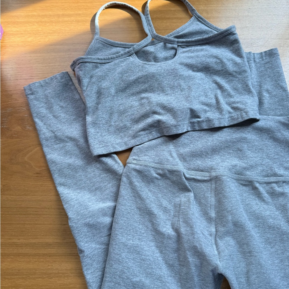 Beyond Yoga Gray Set